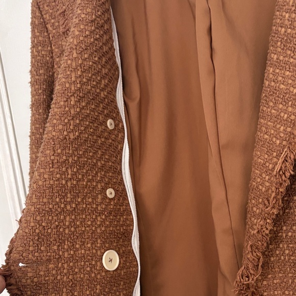 Veronica Beard Tan Double-Breasted Blazer - Picture 8 of 10